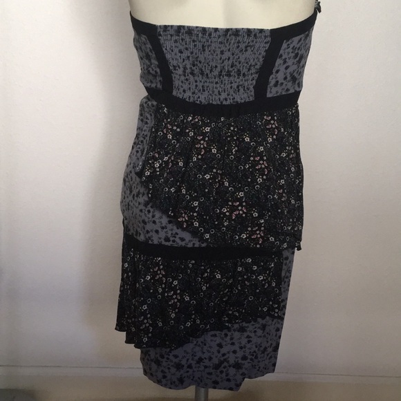 GIFTED kimchi Blue Floral Ruffle Strapless Dress - Picture 6 of 6